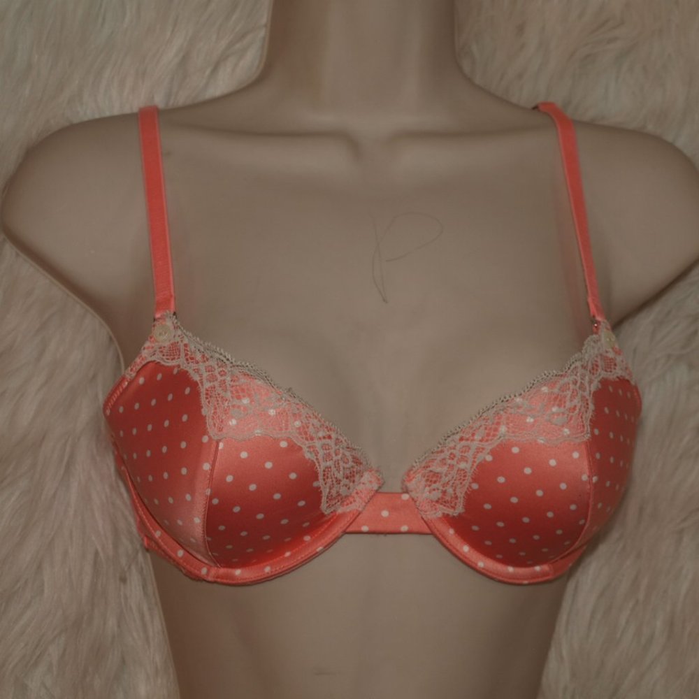 SatinPeach BRA With White Polka Dots BY AERIE SIZE 32C USED FOR PHOTO SHOOT
